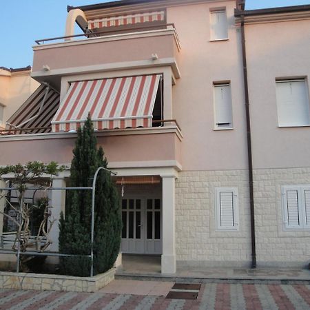 Apartment Svrco Zaboric Bagian luar foto